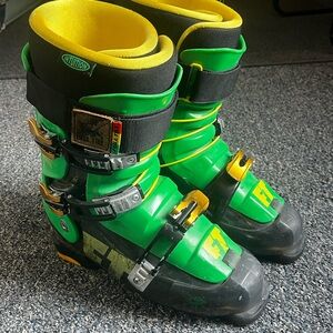 Full Tilt Kids Ski Boots - Green, Yellow, and Black